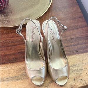 Lilly Pulitzer Gold Peep-Toe Slingback Heels size 8.5